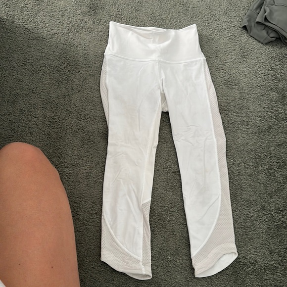 White lululemon leggings - Picture 3 of 6